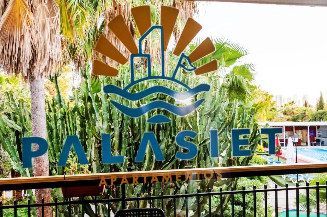 Apartamentos Palasiet Benidorm Exteriör bild