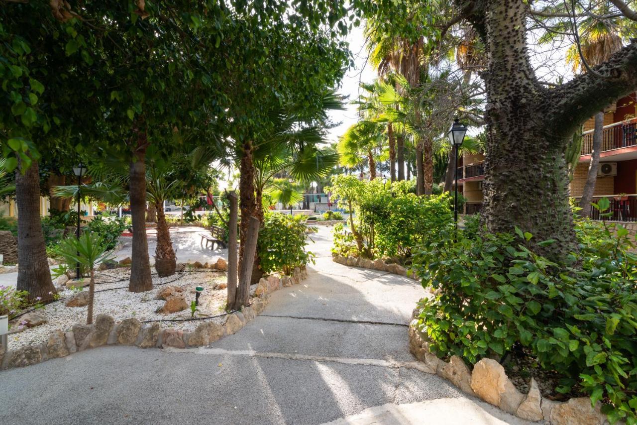 Apartamentos Palasiet Benidorm Exteriör bild